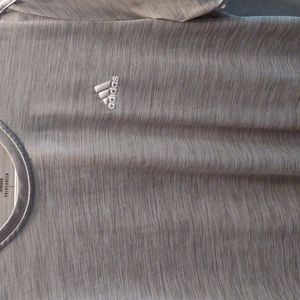 Adidas large grey T-shirt